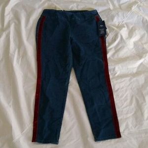 Charter Club Blue Ankle Jeans NWT Velvet